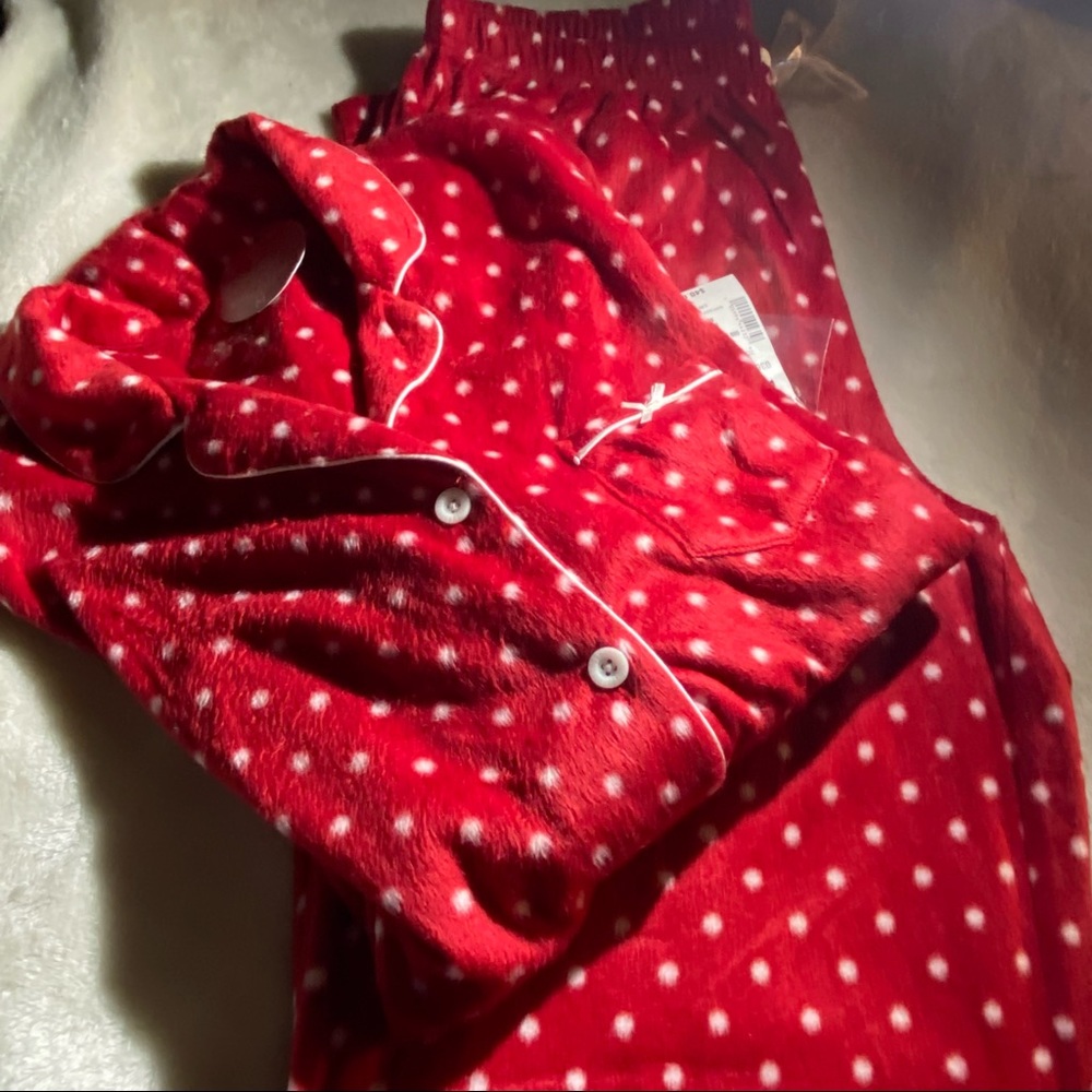 Women’s sleepwear, pajamas